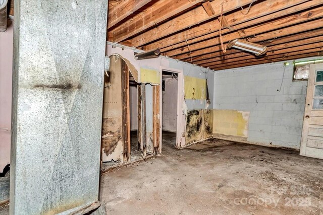 714 Pine St, Hamlet, NC 28345 - view of unfinished basement
