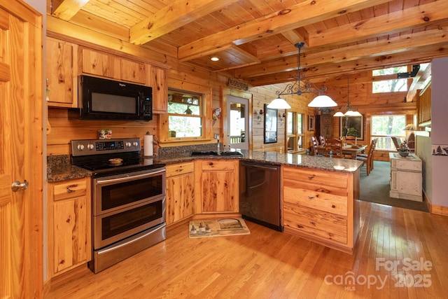 321 Tsalagi Trl, Maggie Valley, NC 28751 - photo 9