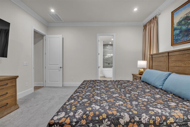 513 Meadow Ridge Dr, Belmont, NC 28012 - bedroom with light carpet, baseboards, ensuite bathroom, recessed lighting, and ornamental molding
