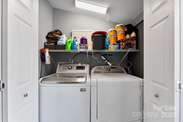 310 S Jacob St, Cherryville, NC 28021 - laundry area with washer and dryer