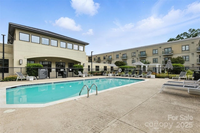 720 Governor Morrison St Unit 219, Charlotte, NC 28211 - community pool featuring a patio area