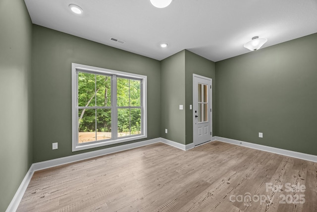 140 Cove Crest Dr, Rutherfordton, NC 28139 - unfurnished room featuring wood finished floors, baseboards, and recessed lighting