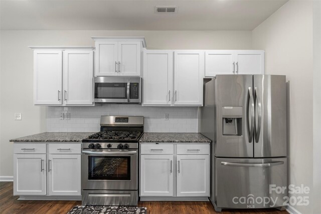 2527 Linhay Dr, Charlotte, NC 28216 - photo 10