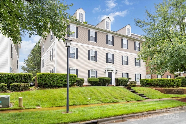 1108 Plaza Walk Dr, Charlotte, NC 28215 - photo 2