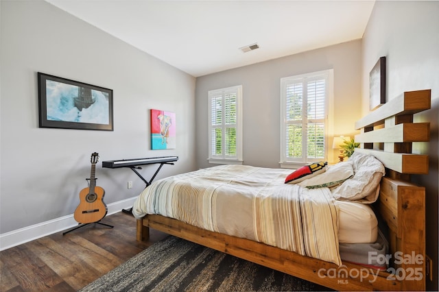8109 Hawk Crest Ct, Charlotte, NC 28270 - bedroom with wood finished floors and baseboards