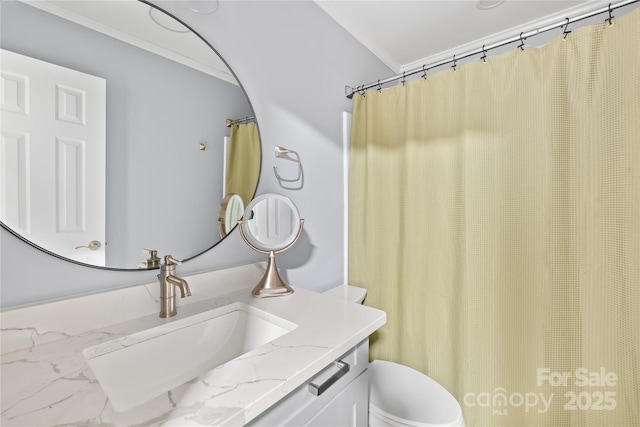 7528 Red Oak Ln, Charlotte, NC 28226 - full bathroom with vanity and ornamental molding