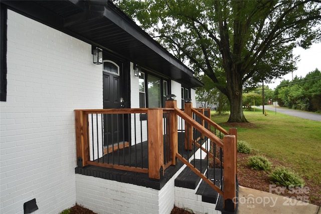 706 Mcintyre St, Monroe, NC 28110 - deck featuring a yard