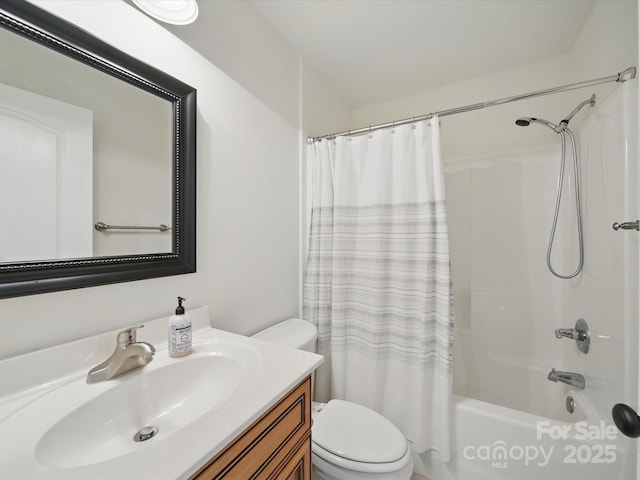 4644 Snow Dr, Harrisburg, NC 28075 - full bath featuring toilet, vanity, and shower / bath combination with curtain