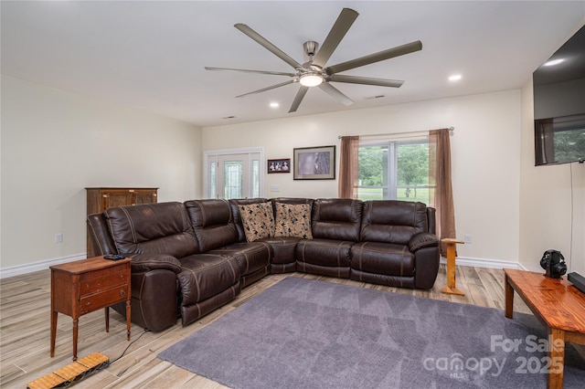 3103 Richview Dr, Crouse, NC 28033 - living area featuring ceiling fan, light wood finished floors, recessed lighting, and baseboards
