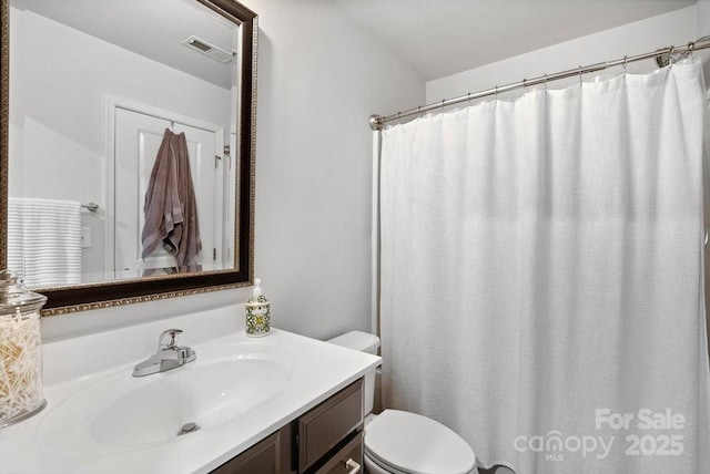 999 Rushing Ln Unit 13, Fort Mill, SC 29715 - bathroom featuring vanity and a shower with curtain