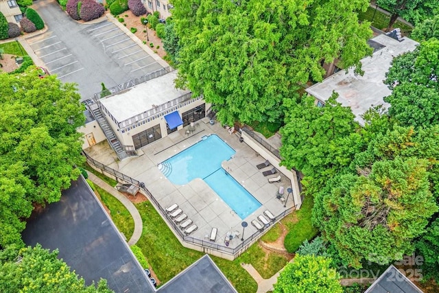 201 N Dotger Ave Unit C8, Charlotte, NC 28207 - bird's eye view of a pool area
