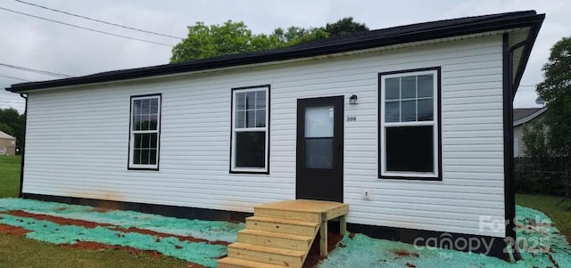 306 E Ratchford Ave, Gastonia, NC 28054 - view of back of property