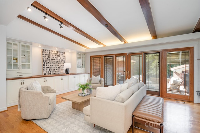 5424 Doncaster Dr, Charlotte, NC 28211 - living area featuring light wood-style flooring