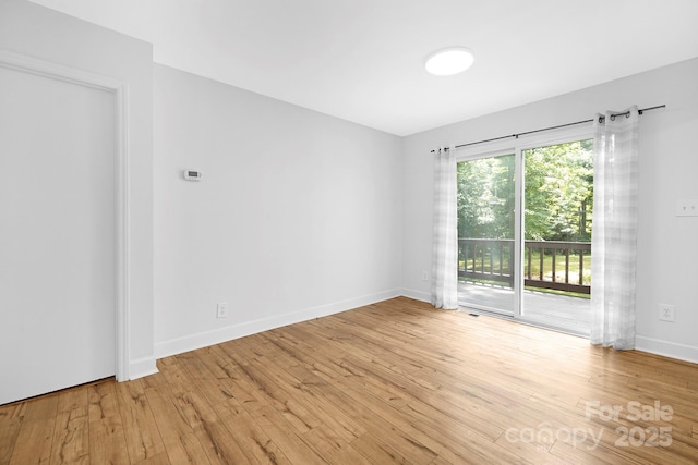 10101 Wood Ct, Charlotte, NC 28277 - spare room featuring light wood-style floors