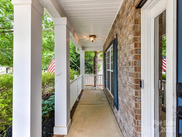 1016 Yellow Daisy Dr, Matthews, NC 28104 - photo 4