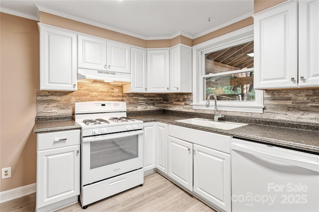 1523 Dawnview Dr, Hendersonville, NC 28791 - photo 4