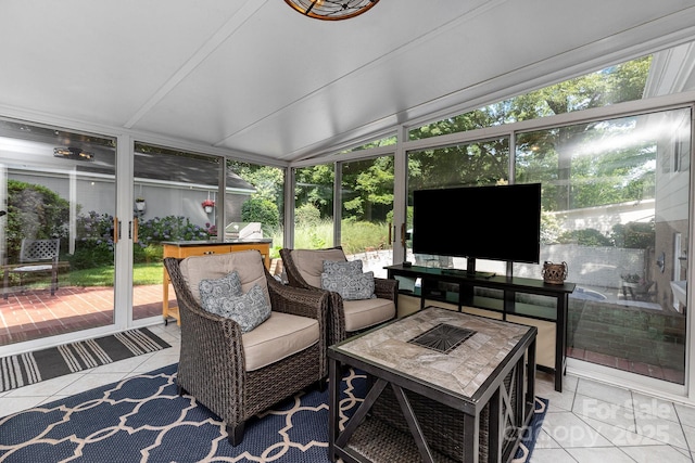 4200 Tyndale Ave, Charlotte, NC 28210 - sunroom / solarium featuring outdoor lounge area