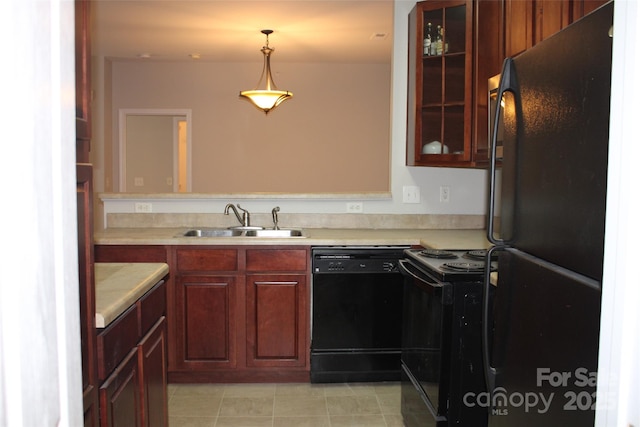 9823 Hyde Glen Ct, Charlotte, NC 28262 - photo 3