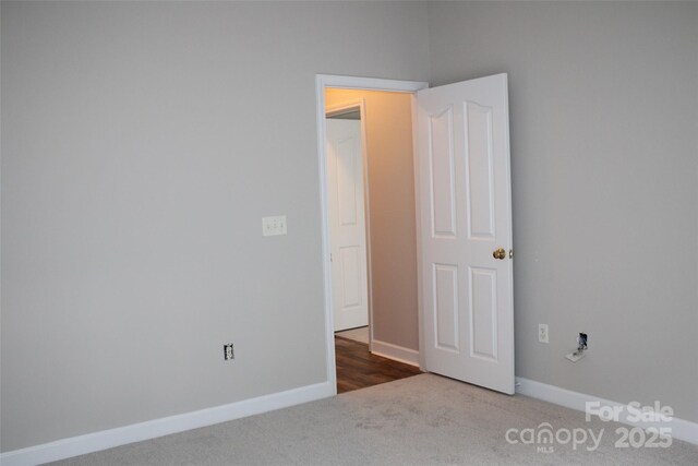 9823 Hyde Glen Ct, Charlotte, NC 28262 - photo 21
