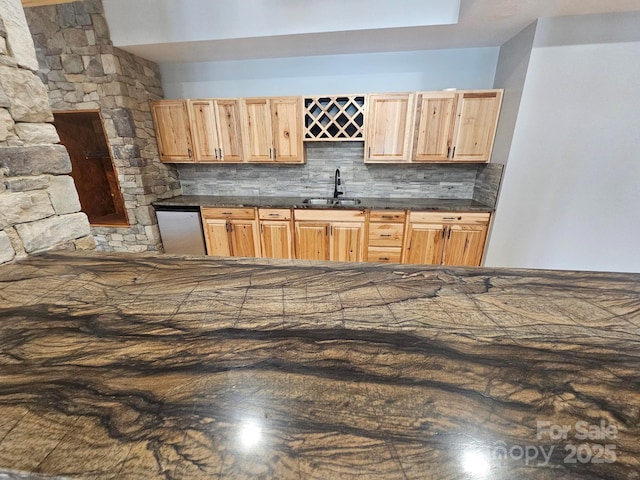 1076 Table View Dr Unit 55, Morganton, NC 28655 - bar featuring a sink, tasteful backsplash, and dishwasher