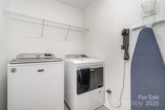 11116 Godwit Ln, Charlotte, NC 28278 - laundry area with washer and dryer