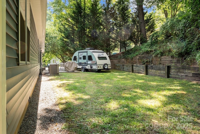 34 Edwards St, Asheville, NC 28806 - view of yard