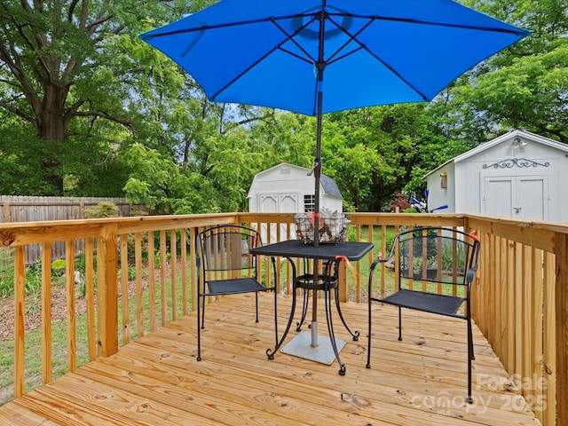 206 Charlotte St, York, SC 29745 - wooden terrace featuring view of scattered trees