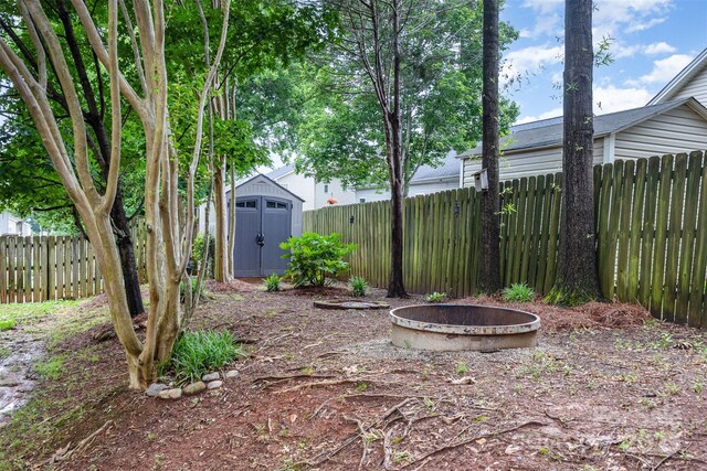 237 Lylic Woods Dr, Fort Mill, SC 29715 - view of fenced backyard