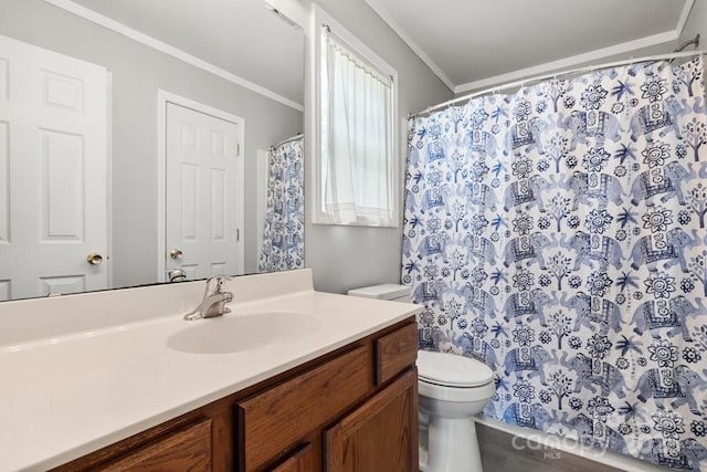 7315 Gasper Ln, Fort Mill, SC 29707 - bathroom featuring toilet, vanity, ornamental molding, wood finished floors, and a shower with shower curtain