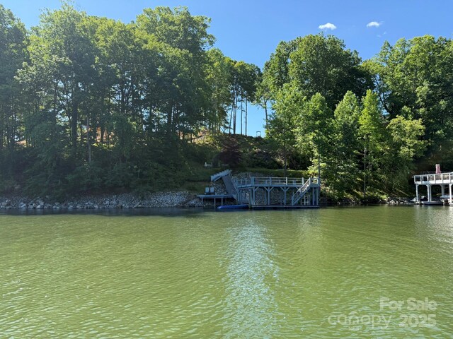 8457 Marina Ln, Catawba, NC 28609