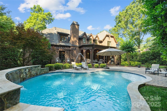 617 Beauhaven Ln, Waxhaw, NC 28173 - outdoor pool with a patio