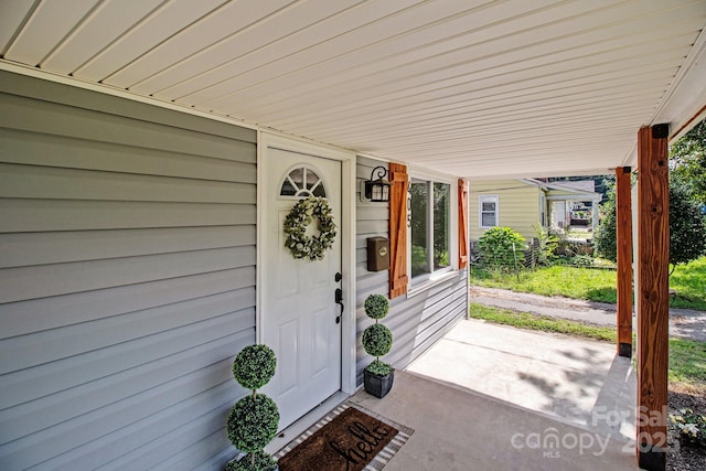 405 E 18th St, Kannapolis, NC 28083 - property entrance with a porch