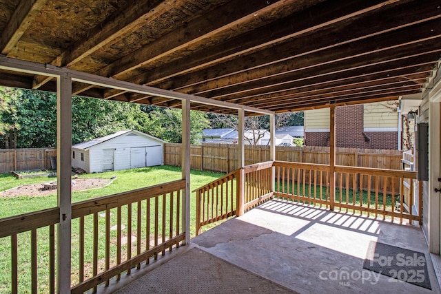 405 E 18th St, Kannapolis, NC 28083 - fenced backyard featuring a shed