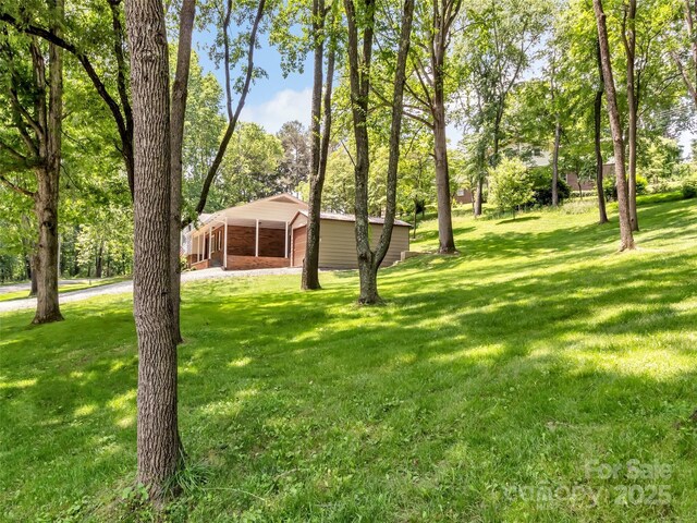 110 Stoney Brook Dr, Clyde, NC 28721 - view of green lawn