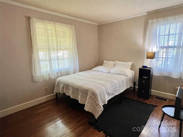 511 Westview St SW, Lenoir, NC 28645 - bedroom featuring wood finished floors, baseboards, and ornamental molding