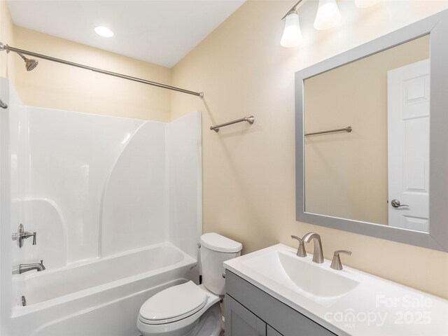 558 Liner Cove Rd, Waynesville, NC 28786 - bathroom featuring vanity and shower / bath combination