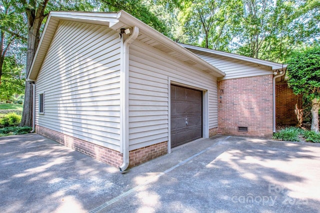 928 Tally Ho Ct, Charlotte, NC 28212 - garage with driveway