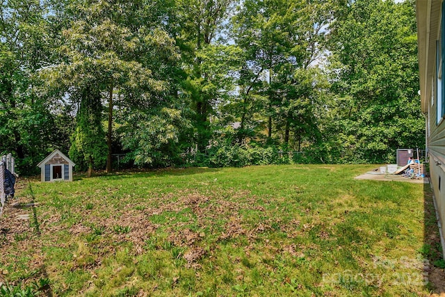 14 Luckenbach Dr, Fairview, NC 28730 - view of yard