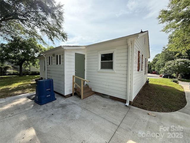 322 Buffalo St, Shelby, NC 28150 - rear view of property featuring entry steps and a patio