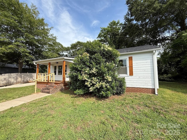 322 Buffalo St, Shelby, NC 28150 - view of front of house featuring a porch