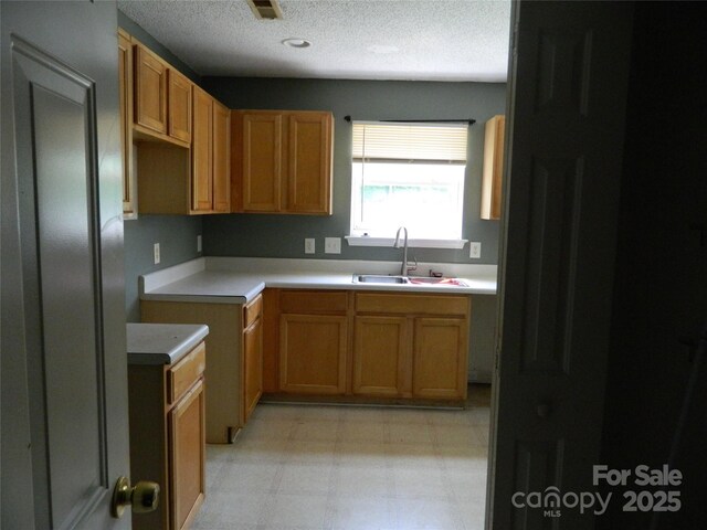 10516 Pickerel Ln, Charlotte, NC 28213 - photo 8