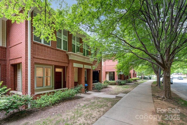 530 E 9th St, Charlotte, NC 28202 - photo 3