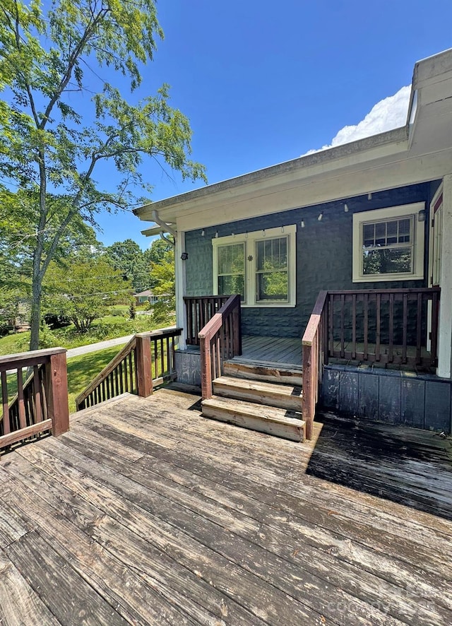 602 Brookshire St, Asheville, NC 28803 - view of deck