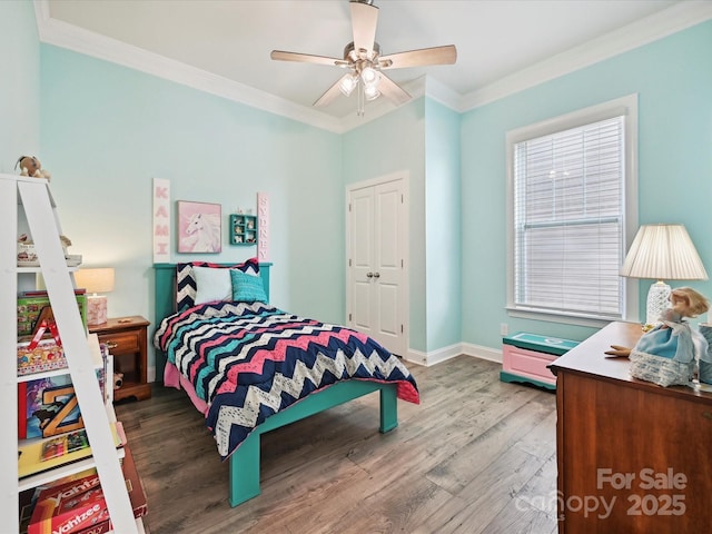 177 Yellow Birch Loop, Mooresville, NC 28117 - bedroom with ornamental molding, wood finished floors, baseboards, and a ceiling fan