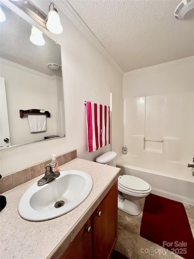 1031 Daniel Dr, Stanley, NC 28164 - full bath featuring vanity, crown molding, a textured ceiling, toilet, and shower / bath combination
