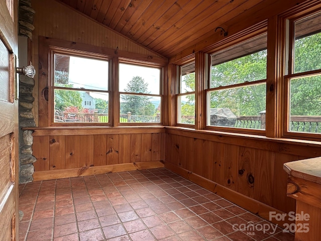 4320 Pisgah Dr, Canton, NC 28716 - unfurnished sunroom featuring vaulted ceiling