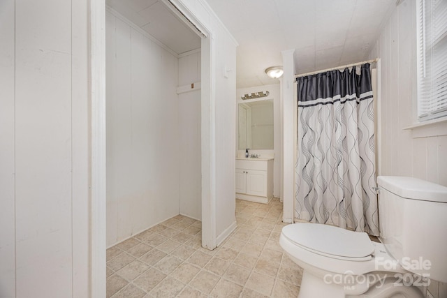 158 John Crotts Rd, Mocksville, NC 27028 - full bath with toilet, vanity, and a shower with shower curtain