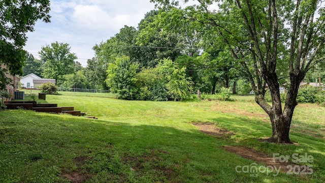 4214 Horseshoe Bend Rd, Hudson, NC 28638 - view of yard