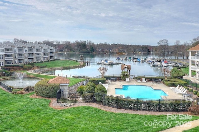 1038 SW Dr, Davidson, NC 28036 - community pool with a water view
