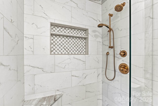 1038 SW Dr, Davidson, NC 28036 - bathroom with tiled shower